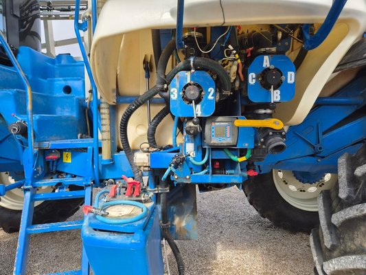 Pulvérisateur automoteur Matrot XENON D23 5200