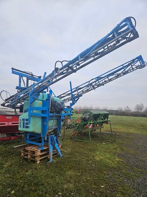 Pulvérisateur porté Berthoud 1200L