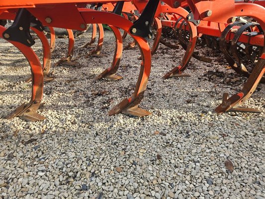 Déchaumeur Kubota CU3400CF
