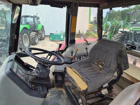 Tracteur agricole Case IH 5150
