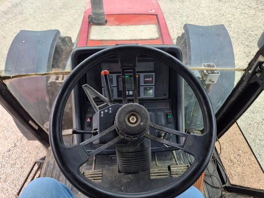 Tracteur agricole Case IH 5150