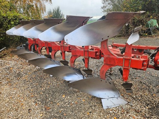 Charrue Grégoire-Besson RWB7 516 160 90