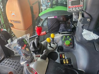 Tracteur agricole Deutz-Fahr 150 PROFILINE - 4