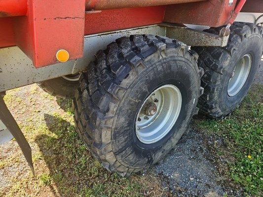 Benne agricole Brimont BENNE 14TONNES