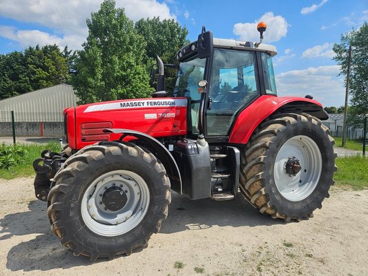 Tracteur agricole - 7495