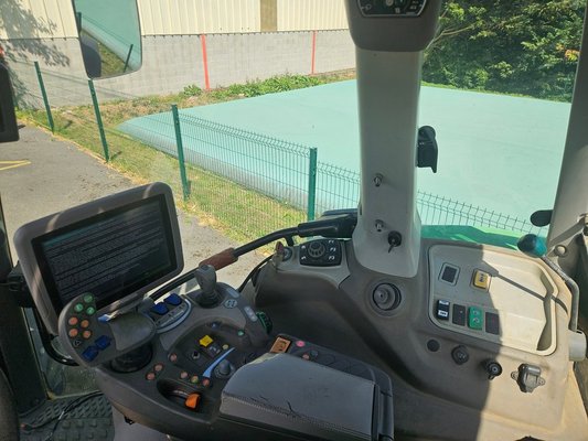 Tracteur agricole Deutz-Fahr 7250 TTV