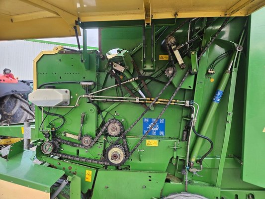 Presse à balles rondes Krone VARIOPACK 1800