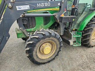 Tracteur agricole John Deere 5620 - 2