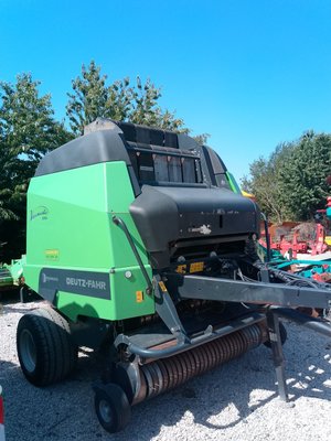 Presse à balles rondes - Varimaster 590 FF