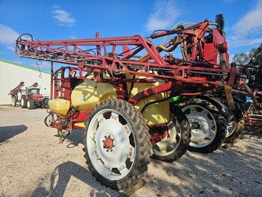 Pulvérisateur traîné Hardi COMMANDERPLUS 2800 LITRES 24M