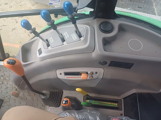 Tracteur agricole Deutz-Fahr 5090