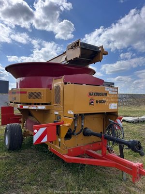 Broyeur pailles Haybuster H1030