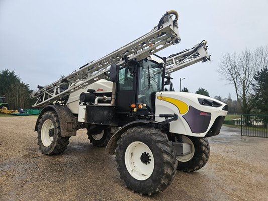 Pulvérisateur automoteur Artec RS 20