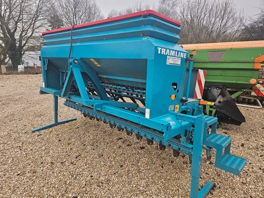 Semoir à grains - COMPACT TRAMLINE CE