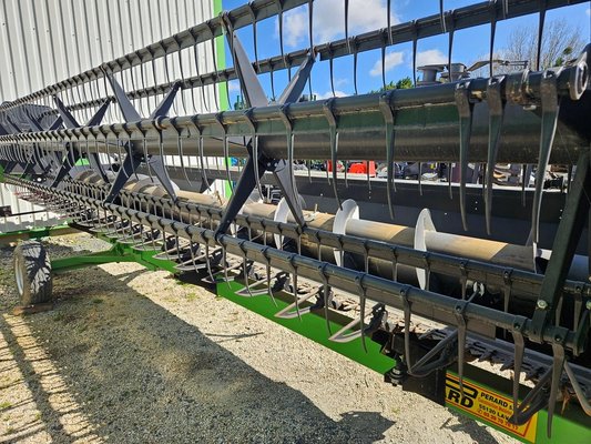 Moissonneuse batteuse Deutz-Fahr 9206 TSB