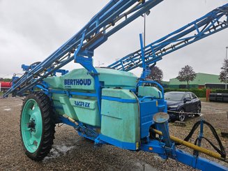 Pulvérisateur traîné Berthoud RACER EX-S DP TRONIC - 1