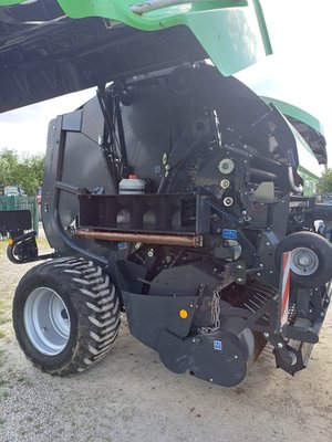 Presse à balles rondes Deutz-Fahr 795 OC14