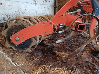 Déchaumeur Kubota CU3400CF - 7