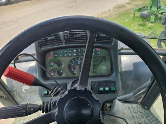 Tracteur agricole Deutz-Fahr 135