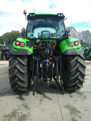 Tracteur agricole Deutz-Fahr 6150.4 RVSHIFT