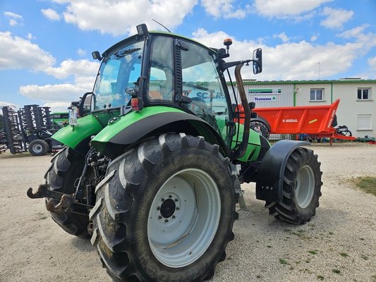 Tracteur agricole Deutz-Fahr 135