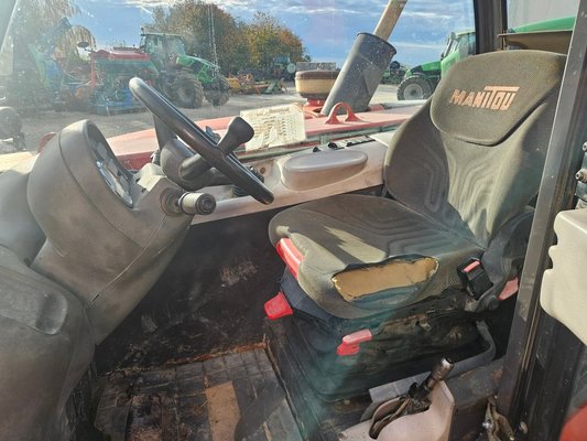 Unknown range 484 Manitou MLT 634