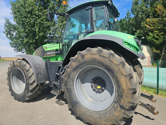 Tracteur agricole Deutz-Fahr 7250 TTV