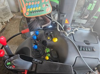 Tracteur agricole Deutz-Fahr 150 - 6