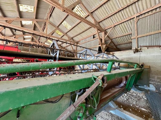 Moissonneuse batteuse John Deere 2256