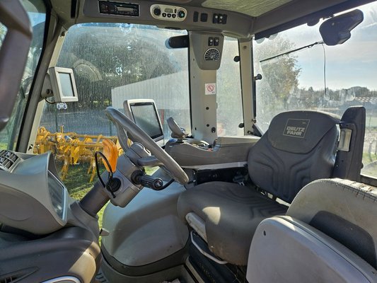 Tracteur agricole Deutz-Fahr 7250 TTV