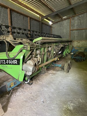 Moissonneuse batteuse Deutz-Fahr 6095 HTS