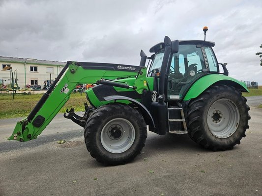 Tracteur agricole Deutz-Fahr 610