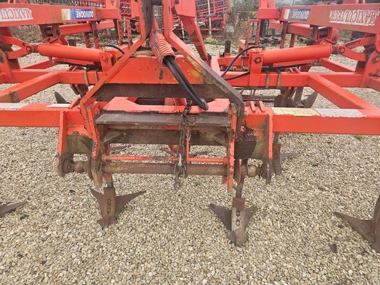 Déchaumeur Quivogne MAXICULTEUR 4M