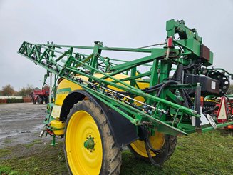 Pulvérisateur traîné John Deere 732 i - 4