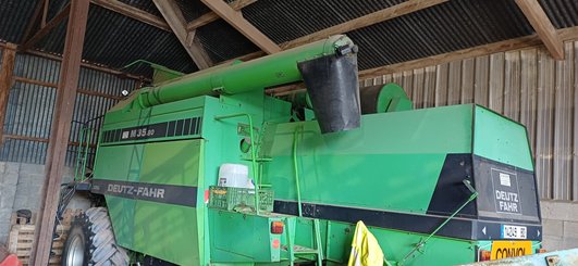 Moissonneuse batteuse Deutz-Fahr M 35.80 HTS - 1
