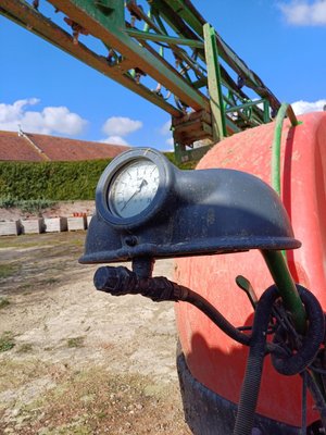 Pulvérisateur traîné Seguip SVX EN ATTENTE