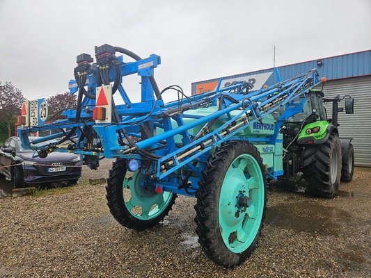 Pulvérisateur traîné Berthoud RACER EX-S DP TRONIC