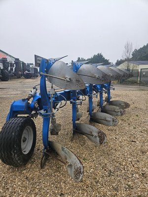 Charrue Överum EX5980H 5 CORPS