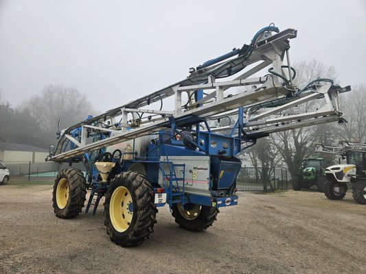 Pulvérisateur automoteur Matrot M44D 36M