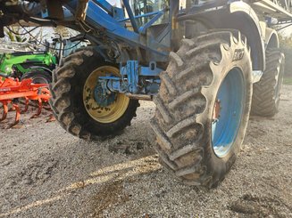 Pulvérisateur automoteur Matrot Maestria17 - 5