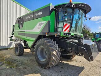 Moissonneuse batteuse Deutz-Fahr 9206 TSB - 1