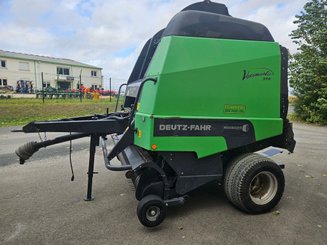 Presse à balles rondes Deutz-Fahr 590 - 1