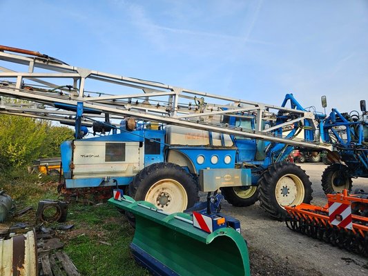 Pulvérisateur automoteur Matrot M44D 36M
