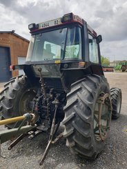 Tracteur agricole Case IH 845 Xl - 2