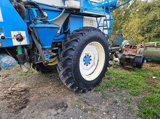 Pulvérisateur automoteur Matrot M44D 36M - 4