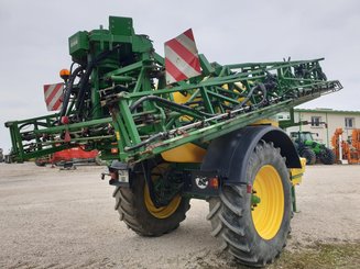 Pulvérisateur traîné John Deere 840i - 3